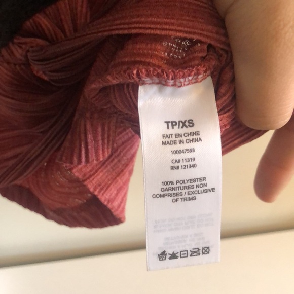 (3/$15) NWOT! Dynamite top! - Picture 3 of 3